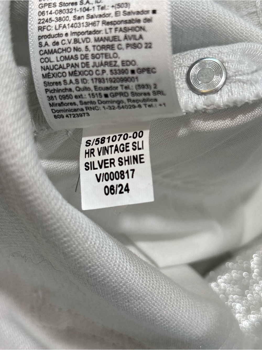 NWT Old Navy High Waisted Silver Shine White Vintage Slim, Size 4, Metallic - Picture 11 of 13